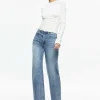 Women Alice and Olivia Percy Crewneck Ruched Cropped Top